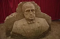 20.08.2013 12:59:03
Sandskuplturen-Fesival Binz
Ostsee 2013
Ostsee-Fotos
Foto-Gallerie