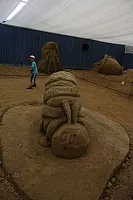 20.08.2013 13:04:38
Sandskuplturen-Fesival Binz
Ostsee 2013
Ostsee-Fotos
Foto-Gallerie