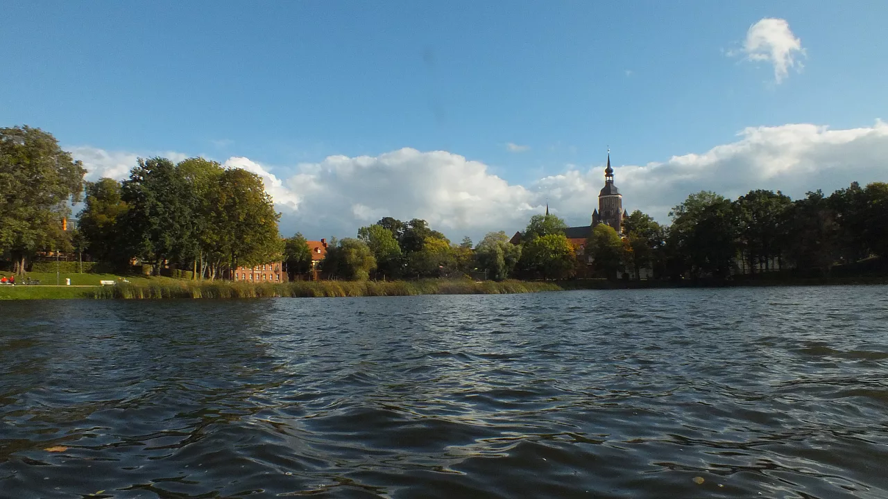 &copy; R.Thiel
10.10.2020 14:19:55
Stralsund 2020
Ostsee-Fotos
Foto-Gallerie