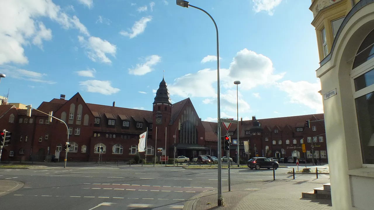 &copy; R.Thiel
10.10.2020 14:34:53
Stralsund 2020
Ostsee-Fotos
Foto-Gallerie