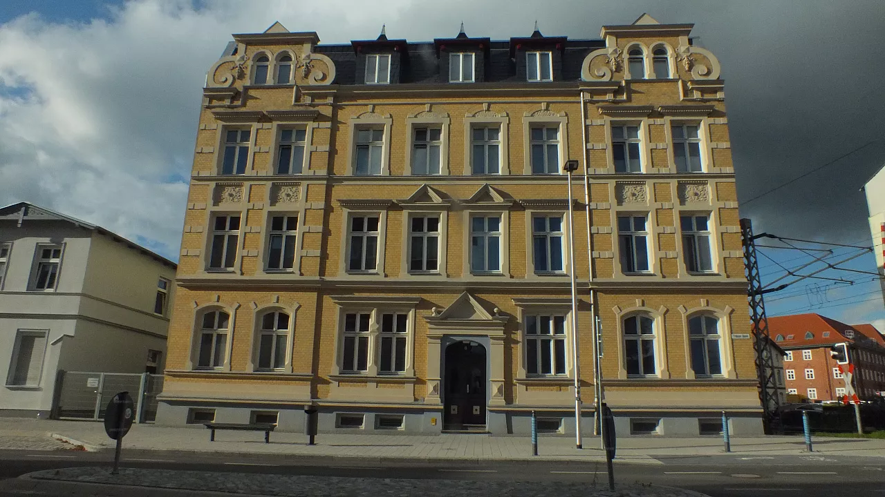 &copy; R.Thiel
10.10.2020 15:39:16
Stralsund 2020
Ostsee-Fotos
Foto-Gallerie